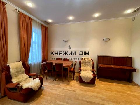 квартира за адресою Генерала Генадія Воробйова вул. (Курська), 3