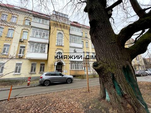 квартира за адресою Генерала Генадія Воробйова вул. (Курська), 3