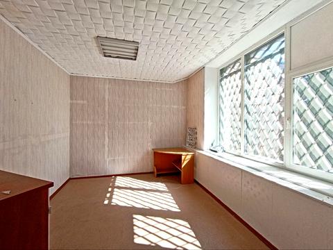 коммерческая по адресу Героев Майдана ул. (Театральная), 10