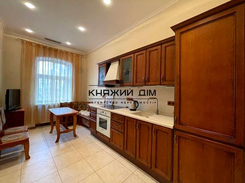 квартира за адресою Генерала Генадія Воробйова вул. (Курська), 3