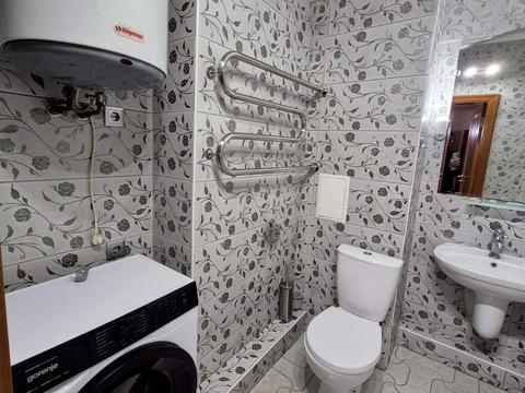 квартира за адресою Дніпровська набережна вул., 23