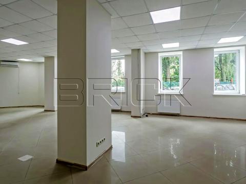 комерційна за адресою Миколи Міхновського бульв. (Дружби народів), 14-16