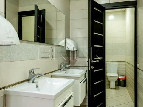 комерційна за адресою Миколи Міхновського бульв. (Дружби народів), 14-16