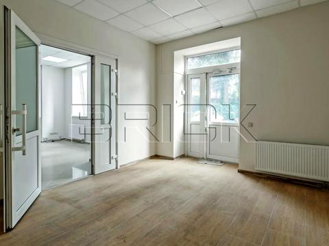 комерційна за адресою Миколи Міхновського бульв. (Дружби народів), 14-16