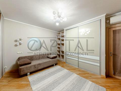 квартира за адресою Ділова вул. (Димитрова), 2-Б