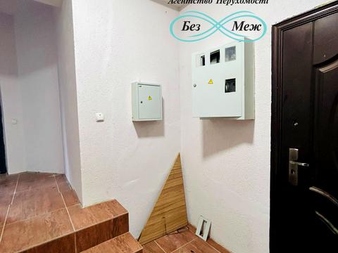 комерційна за адресою Боголюбова вул., 18