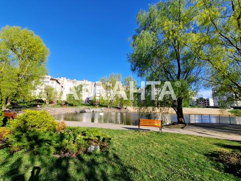 квартира за адресою Приозерний бульв., 3