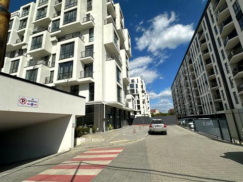 квартира за адресою Миколи Бобяка вул., (Будинок 4)