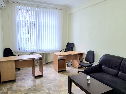 комерційна за адресою Велика Васильківська вул. (Червоноармійська), 16