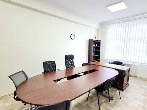 комерційна за адресою Велика Васильківська вул. (Червоноармійська), 16