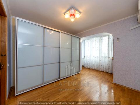 квартира за адресою Азербайджанська вул. (Бакинських Комісарів), 16/1