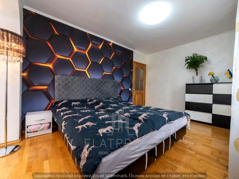 квартира за адресою Азербайджанська вул. (Бакинських Комісарів), 16/1