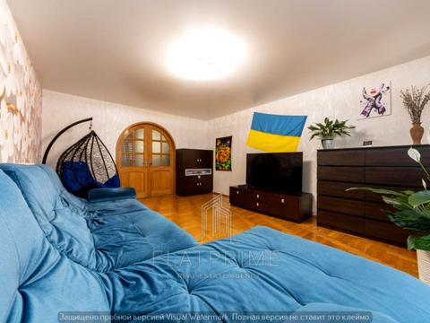 квартира за адресою Азербайджанська вул. (Бакинських Комісарів), 16/1