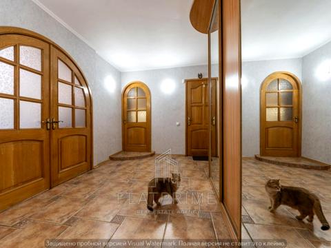 квартира за адресою Азербайджанська вул. (Бакинських Комісарів), 16/1