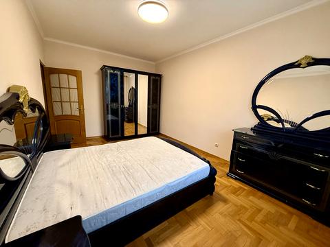 квартира за адресою Павла Тичини вул., 9