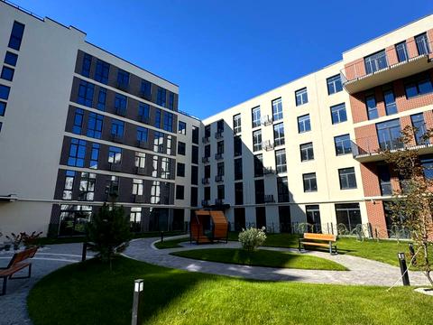 паркомісце за адресою Галицька вул., (Будинок)