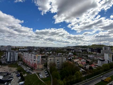 квартира за адресою В'ячеслава Чорновола просп. (), 77