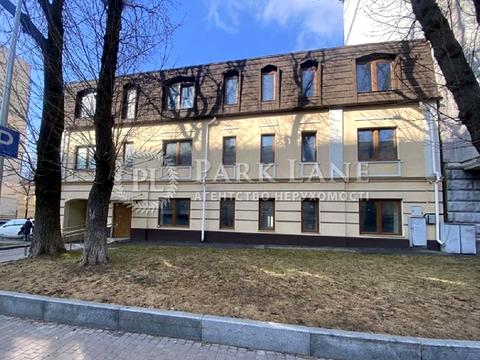 комерційна за адресою Івана Франка вул., 26