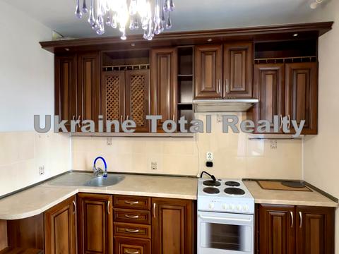 квартира за адресою Милославська вул., 32/51а