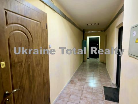 квартира за адресою Милославська вул., 32/51а