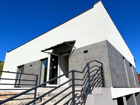 дом по адресу с. Обаров, Ринкова