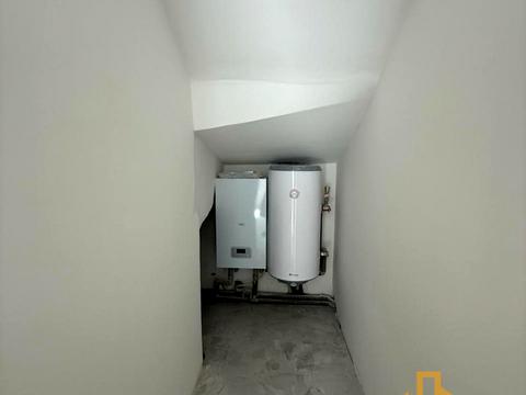 дом по адресу Перемоги ул.