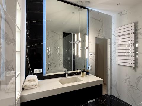 квартира по адресу Андрея Верхогляда ул. (Михайла Драгомирова), 15-Б