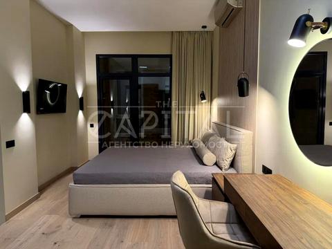 квартира по адресу Киев, Салютная ул., (Будинок 04401-04403)