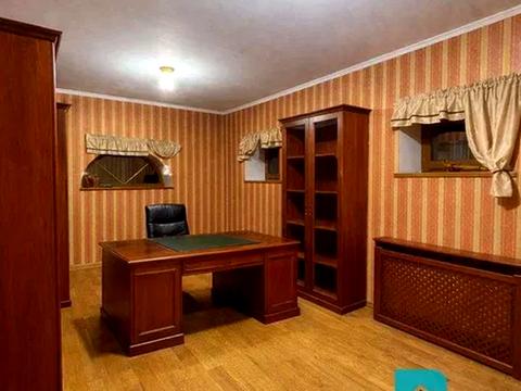 будинок за адресою 12-та Ентузіастів, 18