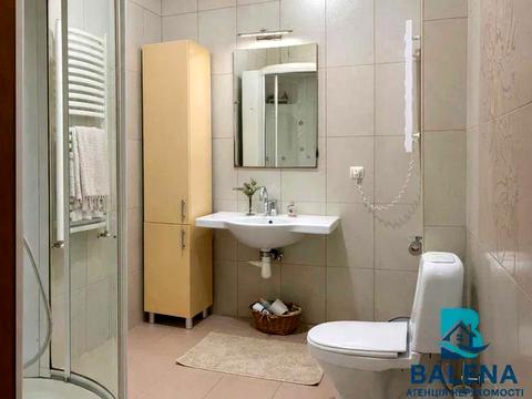 будинок за адресою 12-та Ентузіастів, 18