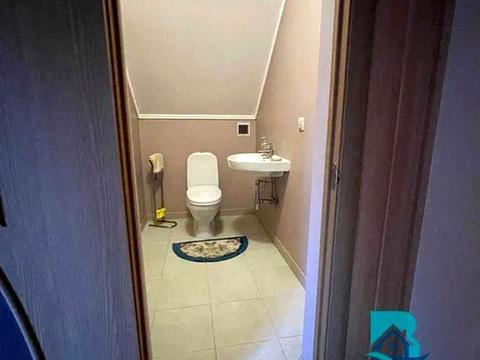 будинок за адресою 12-та Ентузіастів, 18