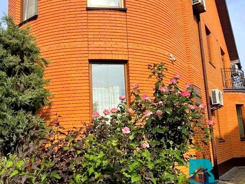 будинок за адресою 12-та Ентузіастів, 18