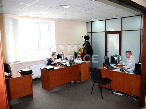 комерційна за адресою Івана Федорова вул., 32А