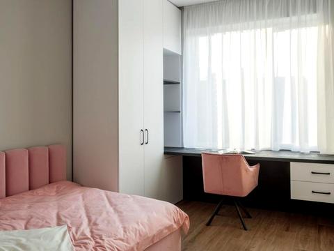 будинок за адресою Велика набережна вулиця