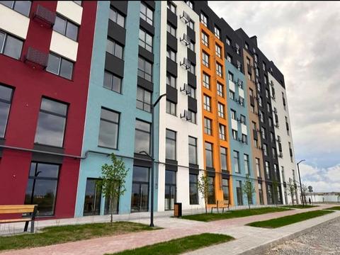 комерційна за адресою В'ячеслава Чорновола вул., (Будинок 37)