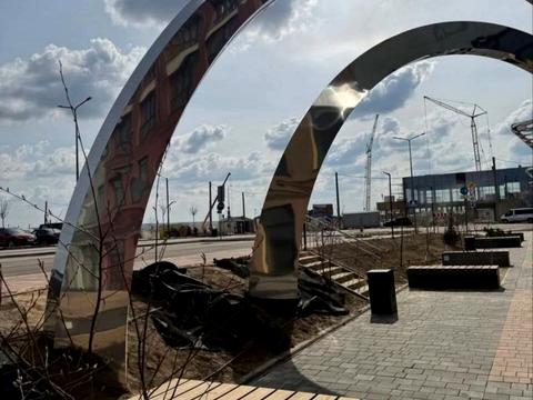 комерційна за адресою В'ячеслава Чорновола вул., (Будинок 37)