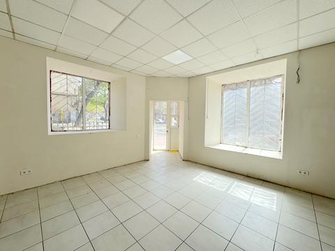 коммерческая по адресу Нежинская ул., 7