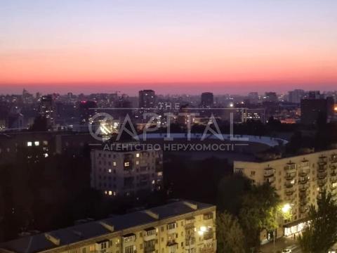 квартира по адресу Леси Украинки бульв., 7-Б