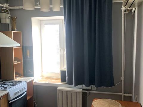 квартира по адресу Строителей ул., 12