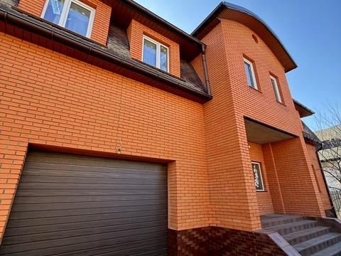 дом по адресу Квітнева, 11