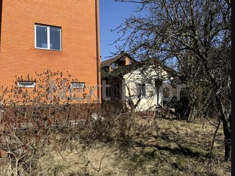 дом по адресу Квітнева, 11