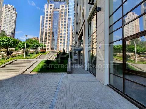 комерційна за адресою Саперне Поле вул., 5
