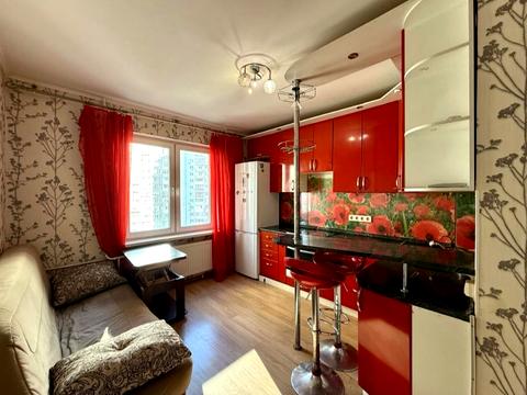 квартира по адресу Николая Лаврухина ул., 14