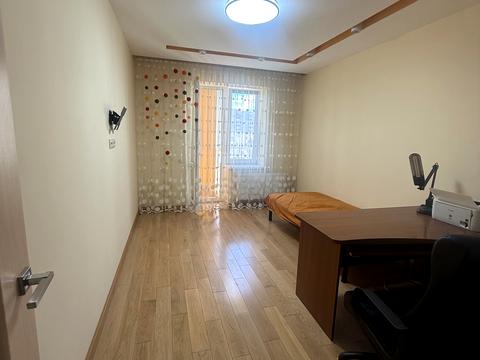 квартира за адресою Жасминова вул., 5б