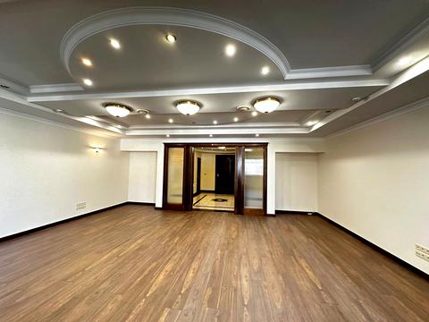 комерційна за адресою Михайлівський пров., 24