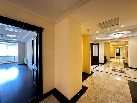 комерційна за адресою Михайлівський пров., 24