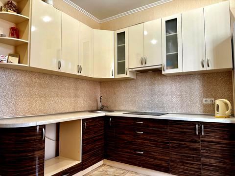 квартира за адресою Бориса Айзенберга пров. (Катаєва), 4