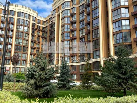 комерційна за адресою Мартинова просп., 4