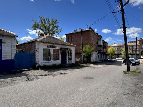 комерційна за адресою Глінки вул., 4б