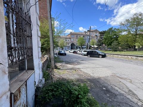комерційна за адресою Глінки вул., 4б